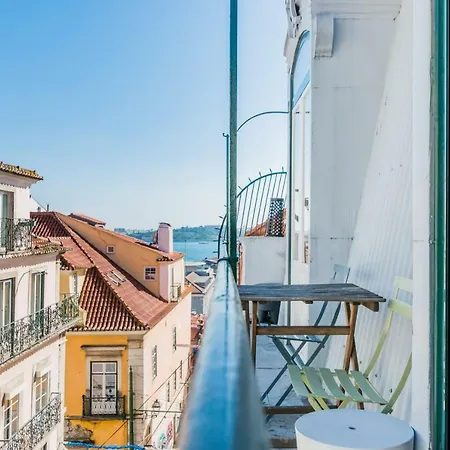 Apartment Your Colorful Nest With Balcony Over The River