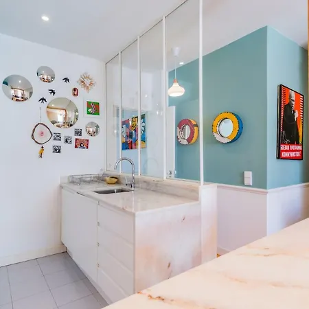 Apartment Your Colorful Nest With Balcony Over The River
